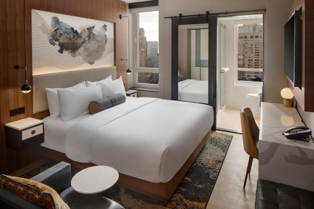 Standard Zimmer mit Kingsize-Bett
